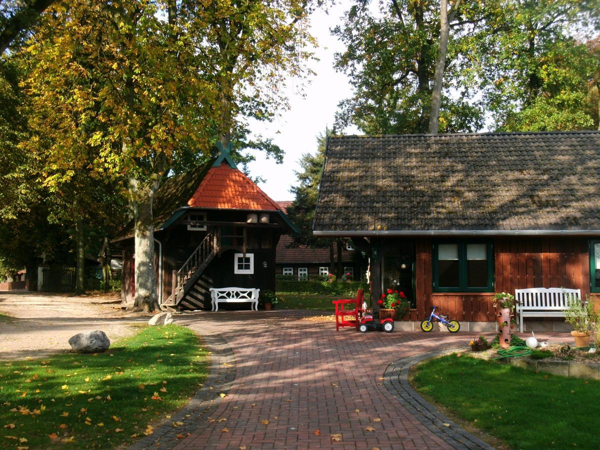 Naturhotel Hof Ehlers Bergen  Buitenkant foto
